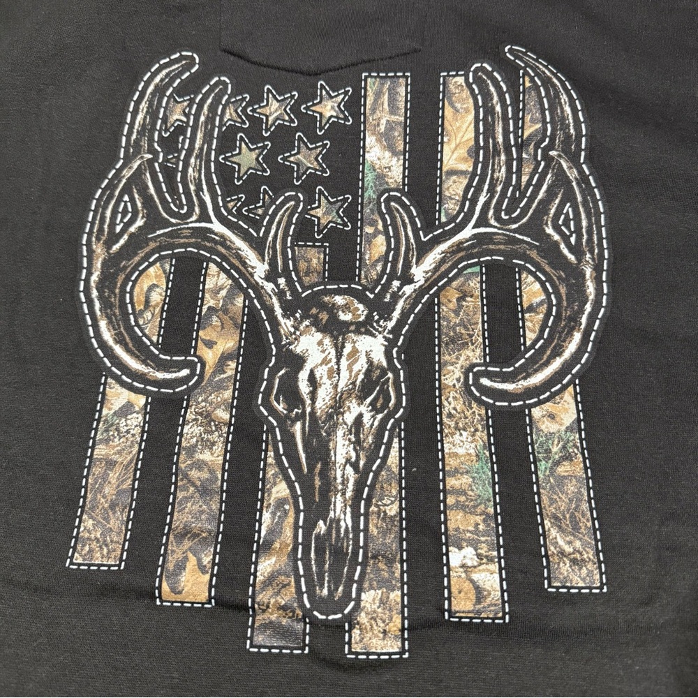 Buckhorn Hoodie with Deer Skull and Flag Design- Size:XL - Picture 2 of 7
